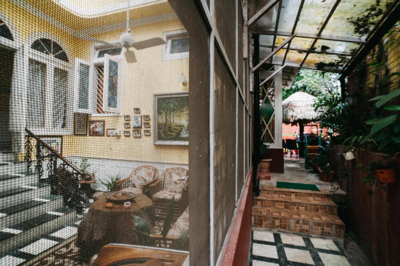 Rock Cliff Home Stay Shillong Exterior foto